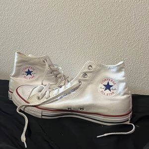 Mens size 9.5 red white and blue converse